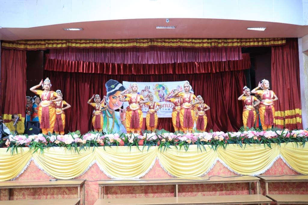 Devasandhya Arengettam